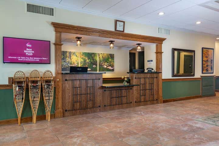 Hotel Interior 2 of 65