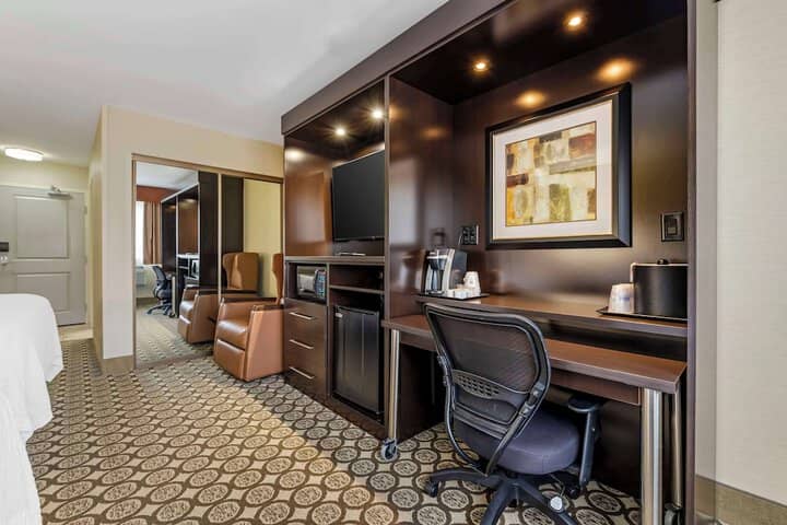 Room 11 of 59