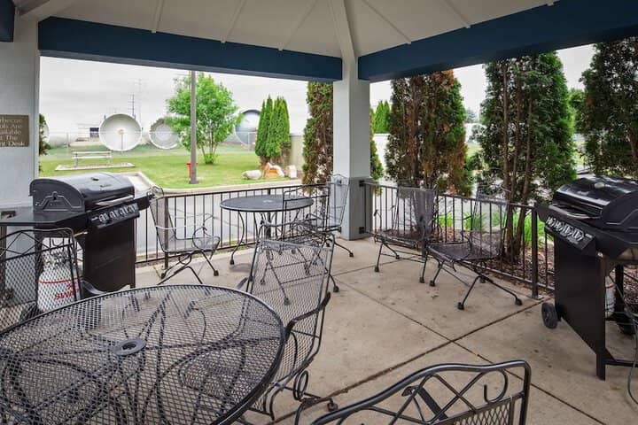 BBQ/picnic area