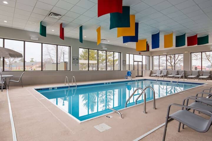 Pool 16 of 28