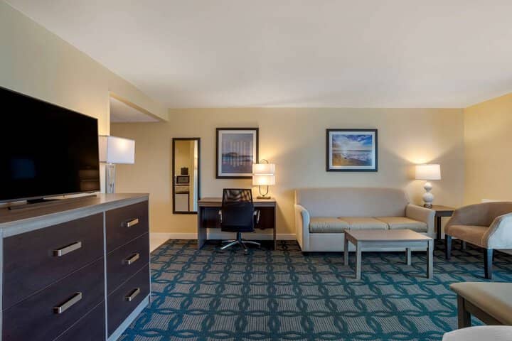 Room 20 of 46
