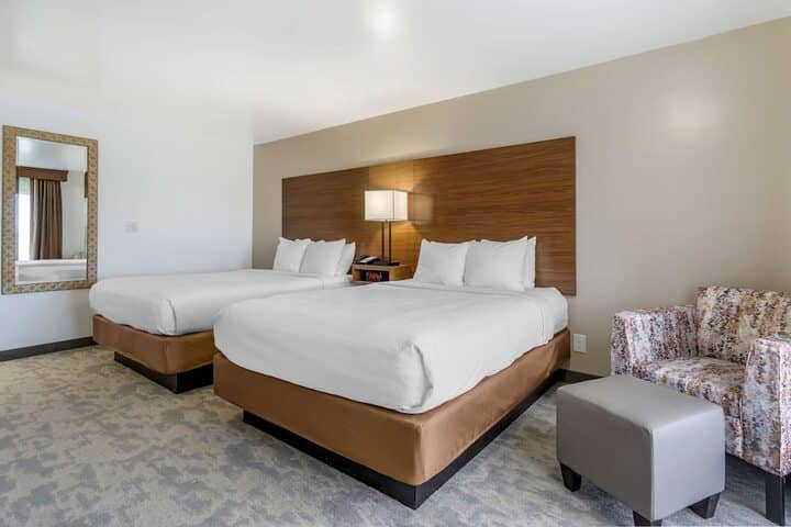 Room 9 of 52
