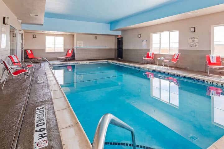 Pool 21 of 31