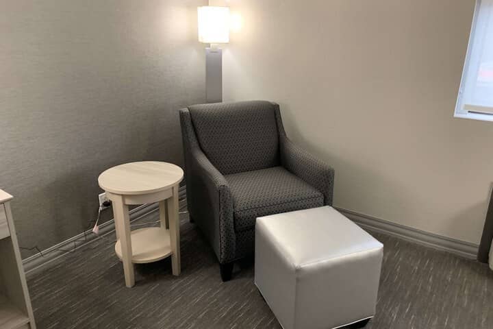 Room 6 of 19
