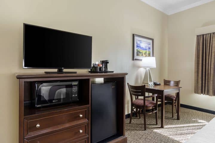 Room amenity