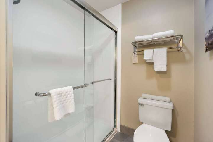 Room 18 of 29
