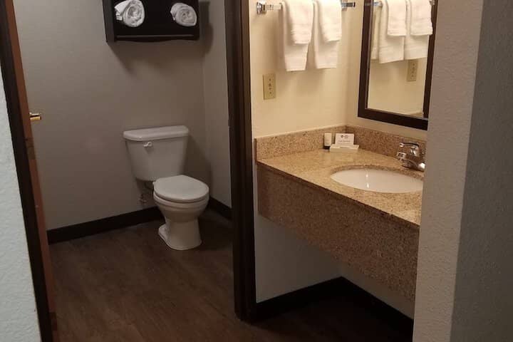 Room 17 of 26