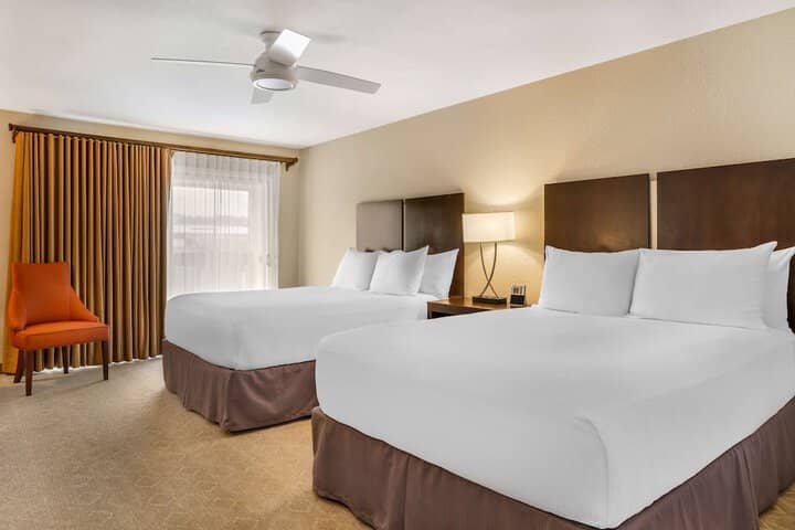 Room 26 of 63