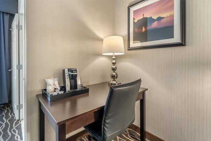 Room 21 of 51