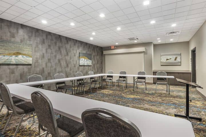 Meeting facility