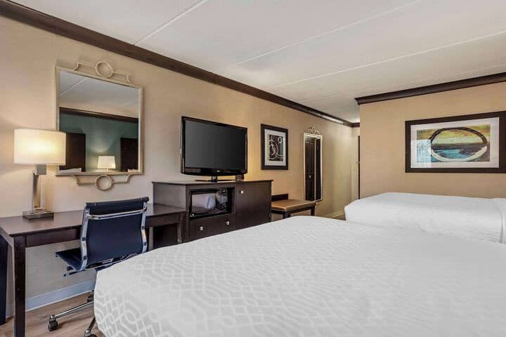 Room 12 of 60