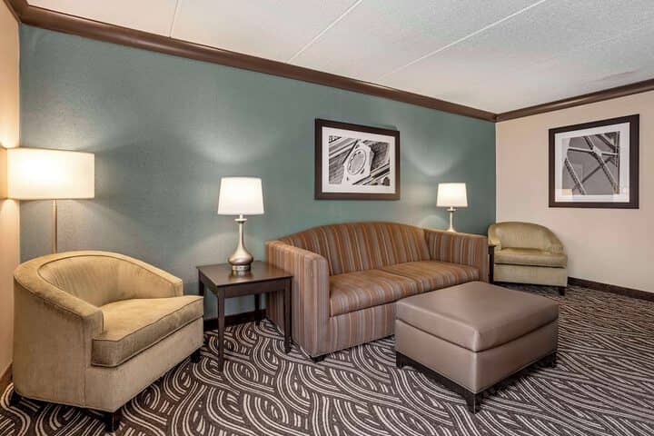Room 20 of 60