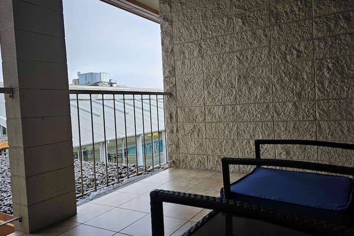 Room 15 of 60