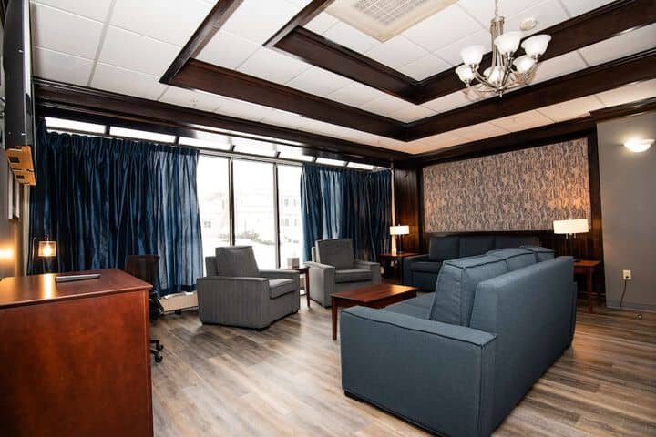 Room 58 of 94