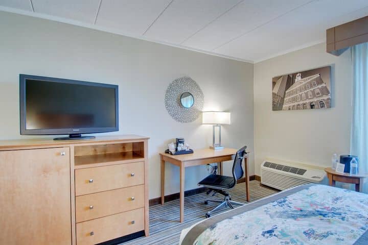 Room 18 of 41