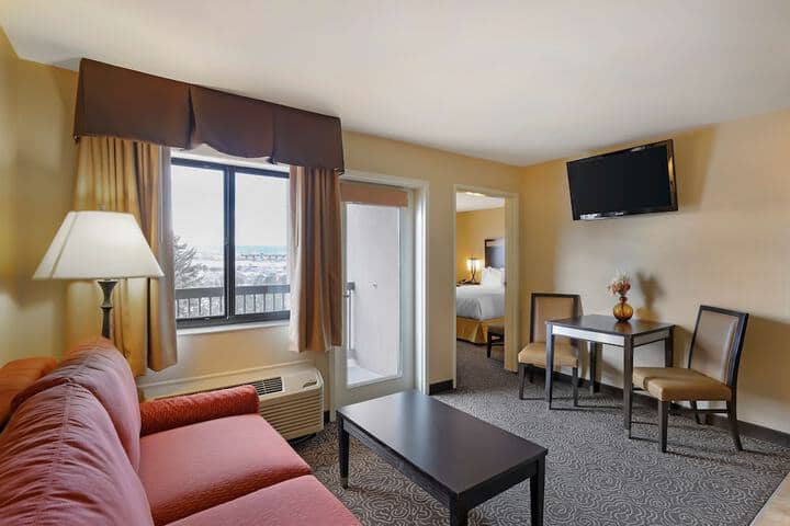Room 14 of 34