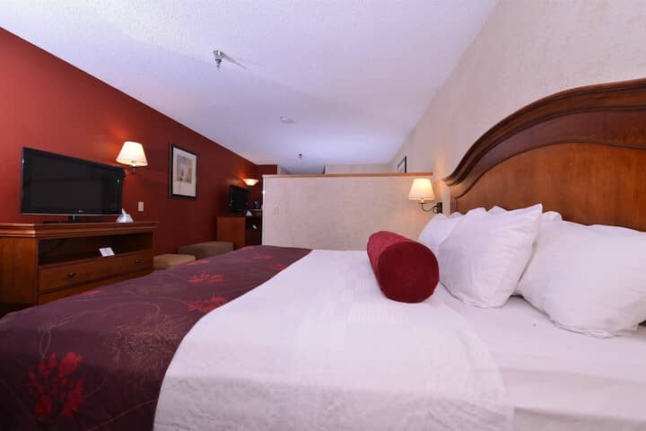 Room 16 of 43