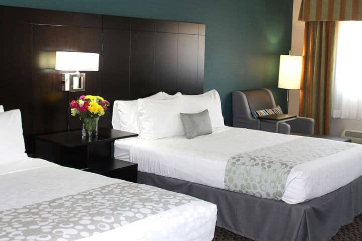 Room 8 of 22