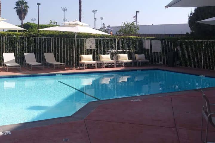 Pool 30 of 59