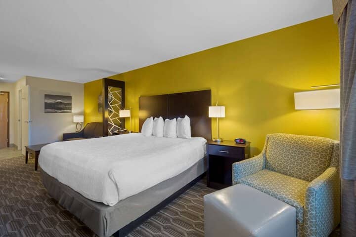 Room 5 of 29