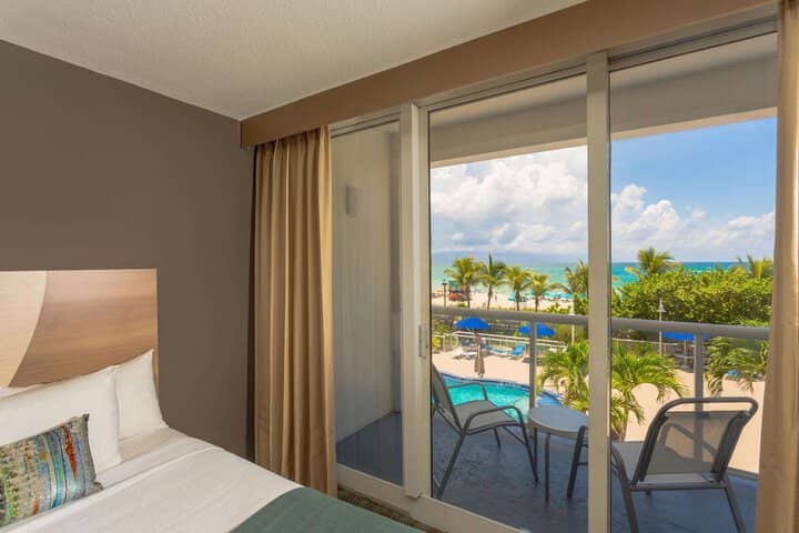Room amenity