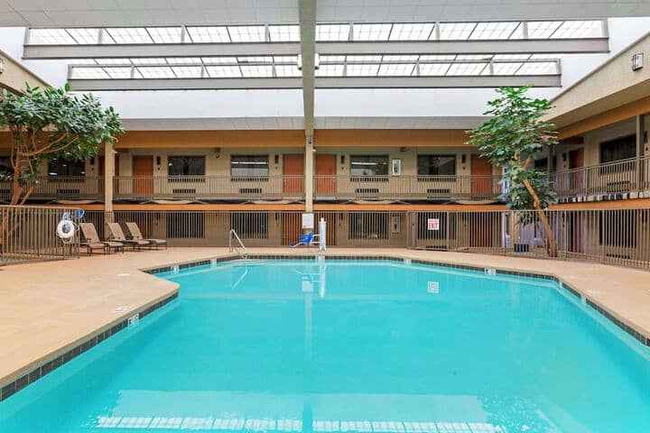 Pool 27 of 42