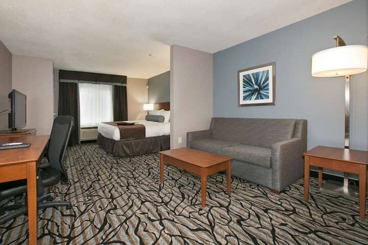 Room 40 of 63