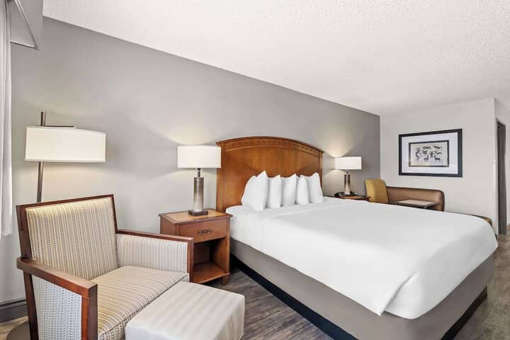 Room 20 of 40
