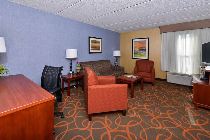 Room 18 of 40