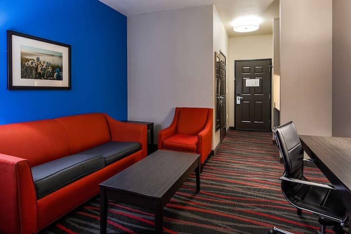 Room 18 of 31