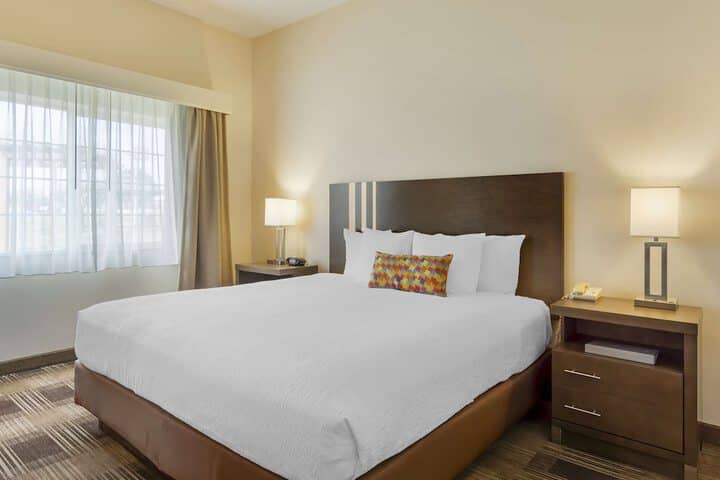 Room 21 of 64