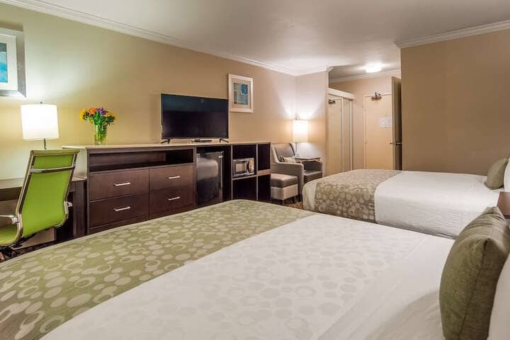 Room 7 of 22