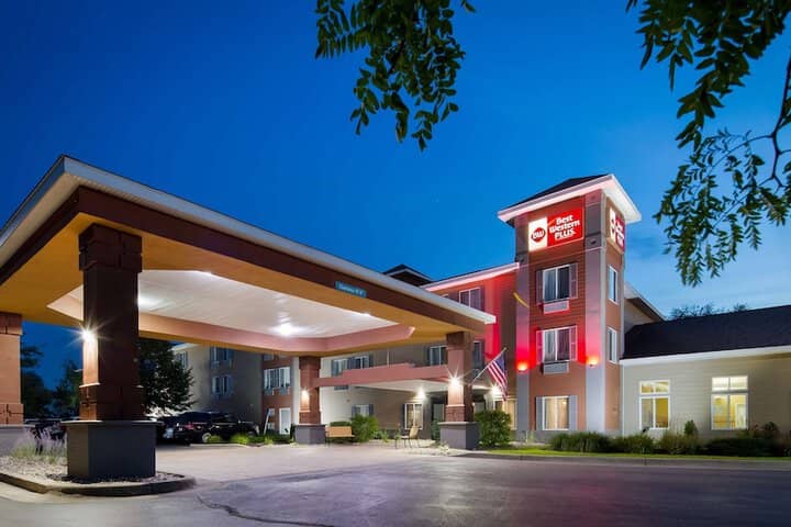 Hotel 42 of 42