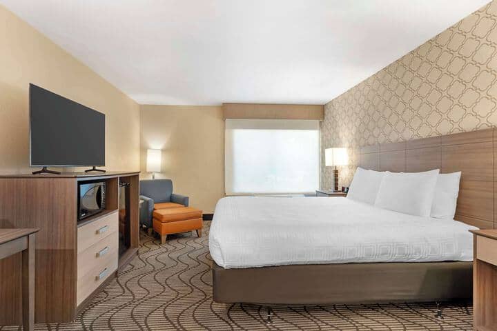 Room 14 of 47