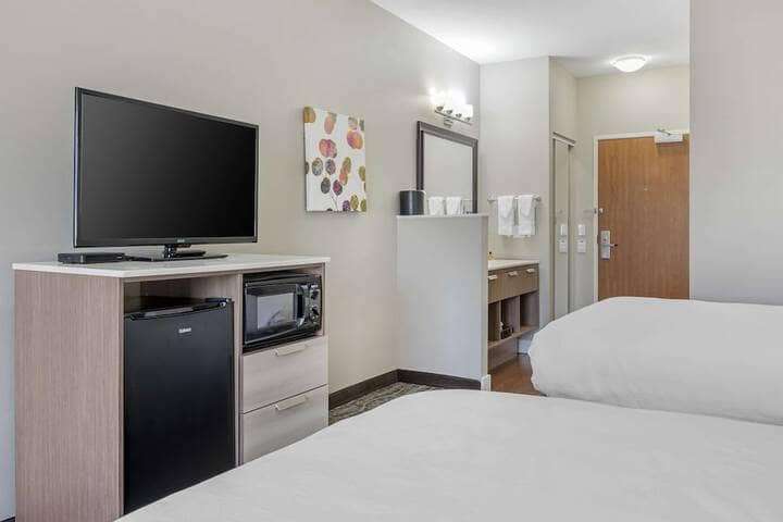 Room 20 of 35
