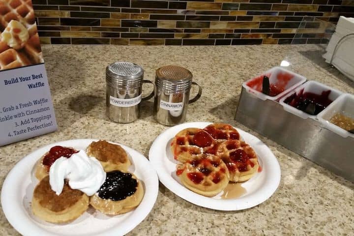 Breakfast/Coffee Service 30 of 31