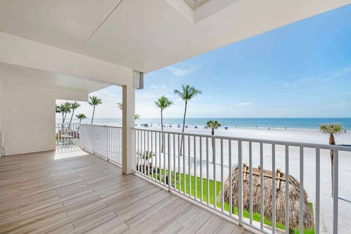Beach 120 of 131