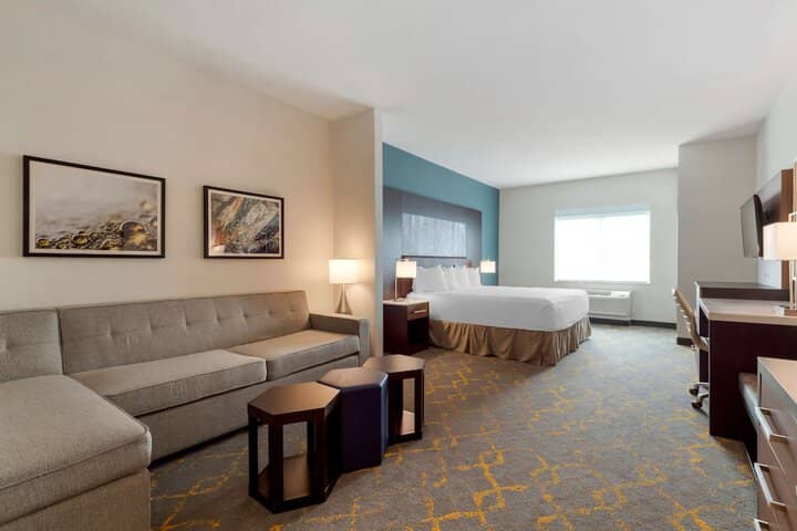 Room 21 of 55
