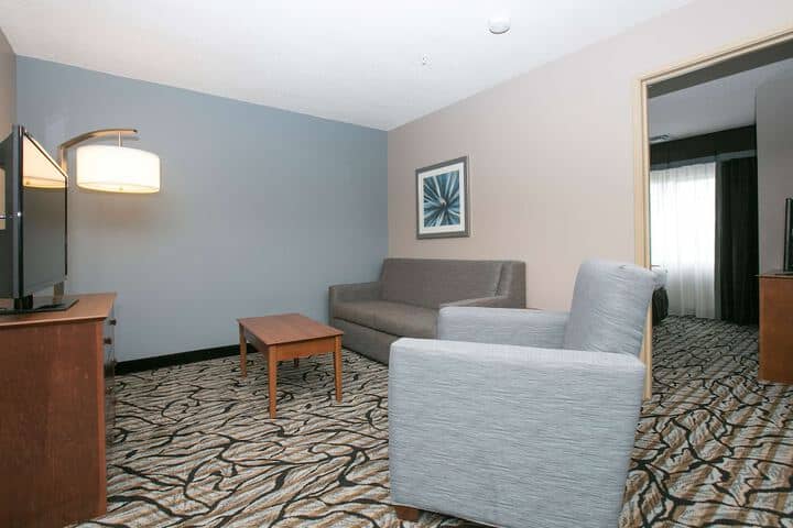 Room 30 of 63