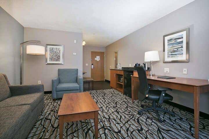 Room 26 of 63