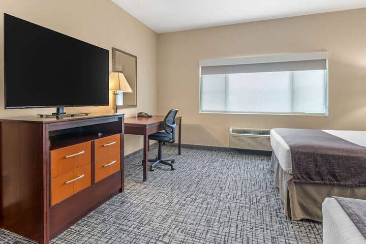 Room 18 of 45