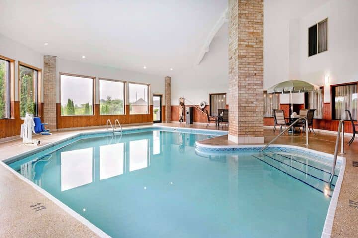 Pool 36 of 46
