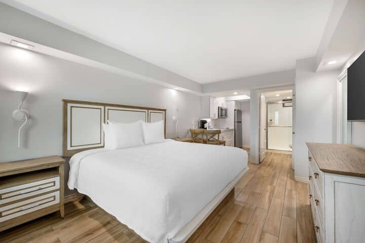 Room 46 of 131