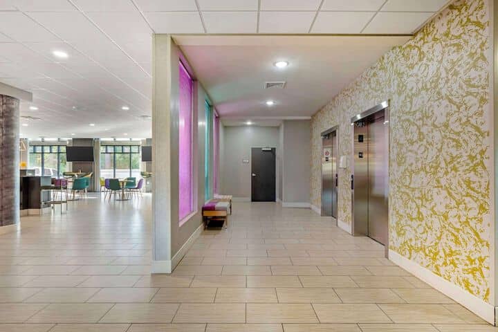 Hotel Interior 11 of 47