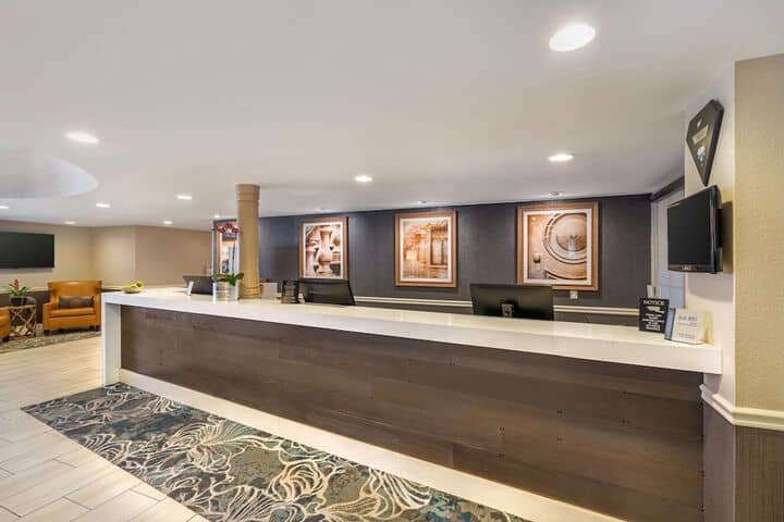 Hotel Interior 4 of 76