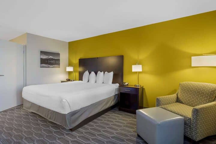 Room 14 of 29
