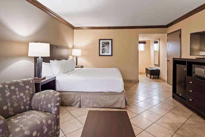 Room 20 of 42
