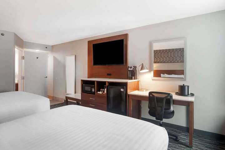 Room 22 of 59
