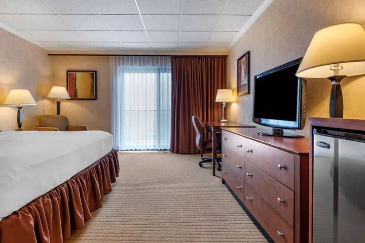 Room 21 of 48