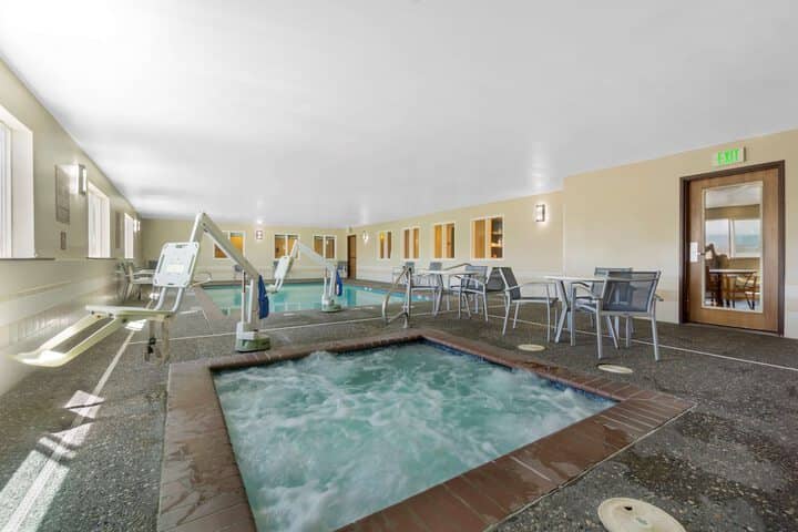 Pool 22 of 29